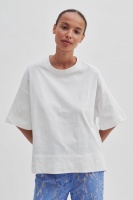 Second Female Larana Tee